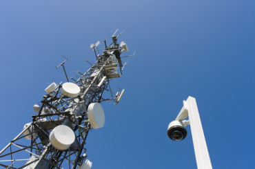 Parallel Wireless and Robin Systems Working on Virtualized Analytics Parallel Wireless and Robin Systems Working on Virtualized Analytics